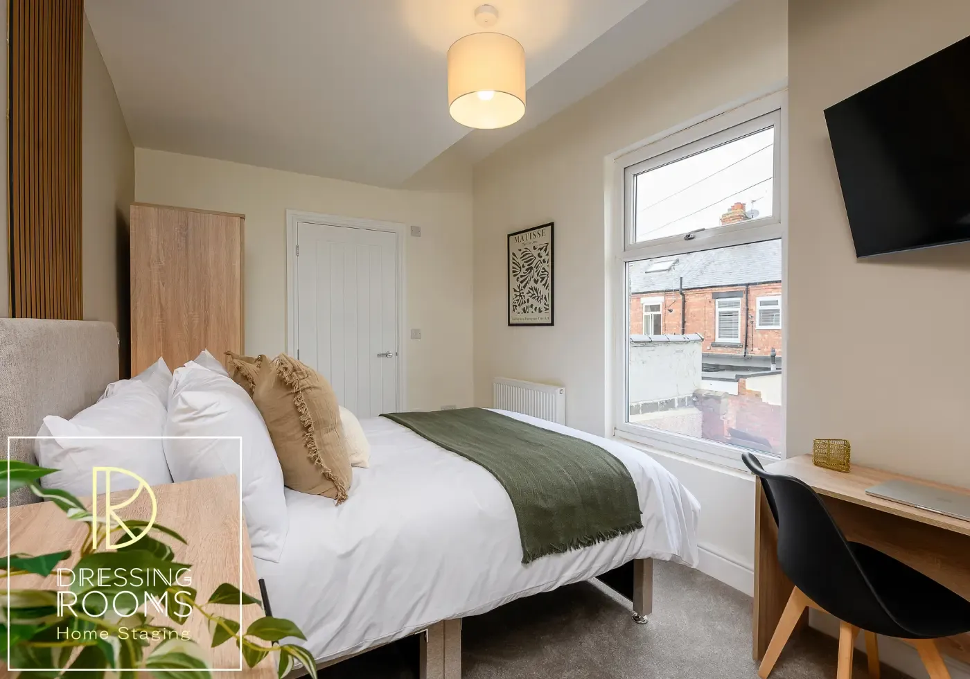 HMO bedroom furnished with bed, desk and wardrobe in Darlington, Durham